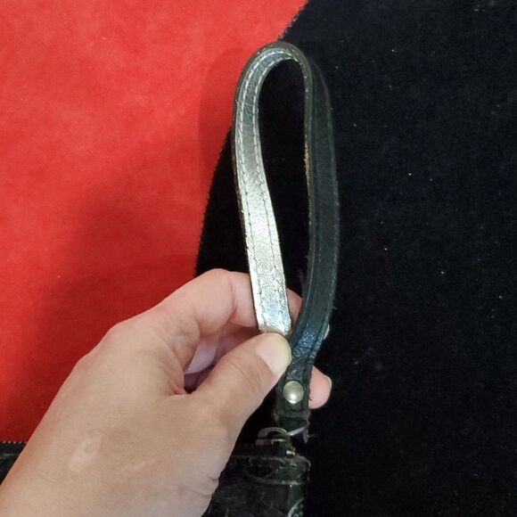 Patricia Nash Tooled Leather Flower Wistlet in Metallic Silver - Picture 2 of 16